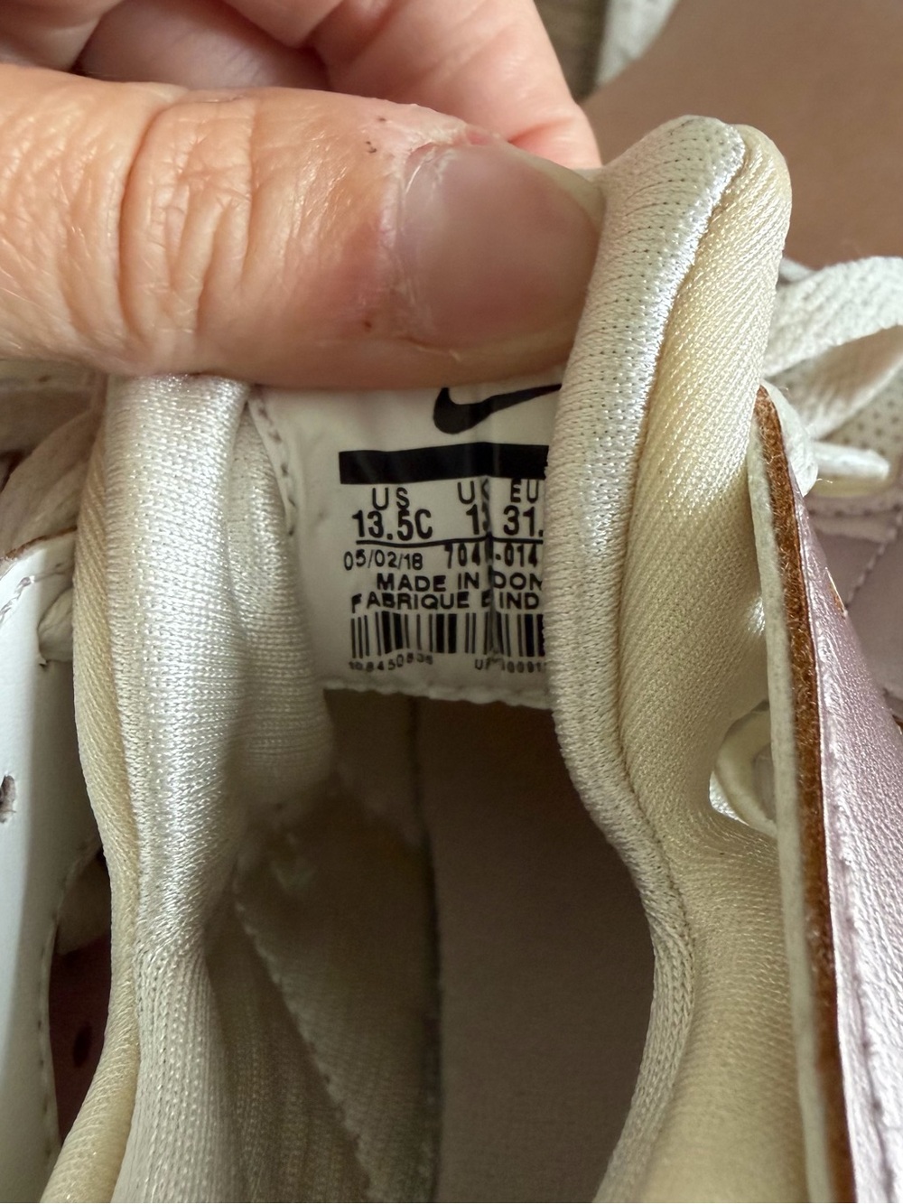 Nike Huaraches Cream Athletic Sneakers Lace-Up Shoes Size 13.5C Toddler Girls - Picture 4 of 4